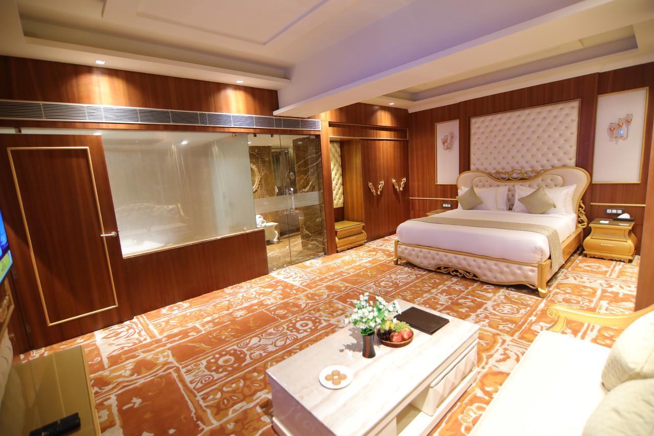 Hotel Grand Orchid Haridwār Extérieur photo